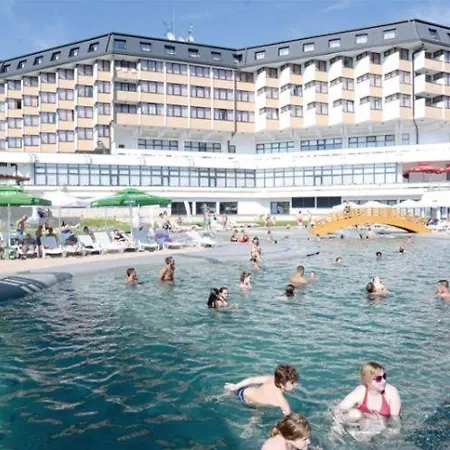 公寓 Veliki Porodicni Apartaman Teslić