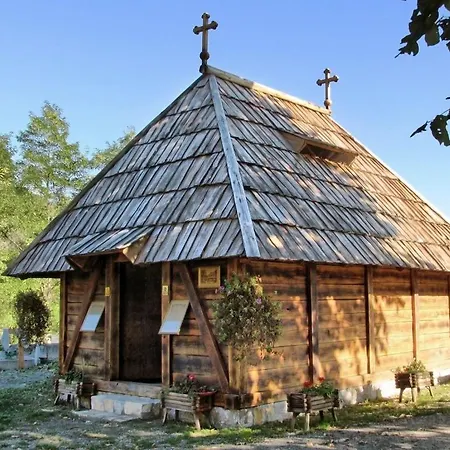 Veliki Porodicni Apartaman * Teslić
